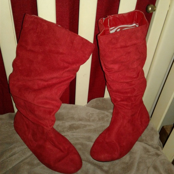 Red Suede Women's Boots - Picture 1 of 7